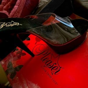 Sexy stilettos freak style